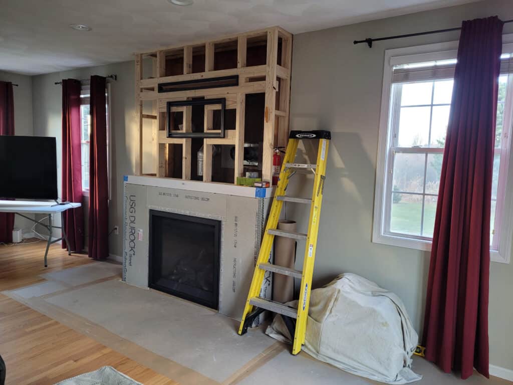 Step-By-Step Stoneyard Oyster Bay Ashlar Fireplace Project - Stoneyard®