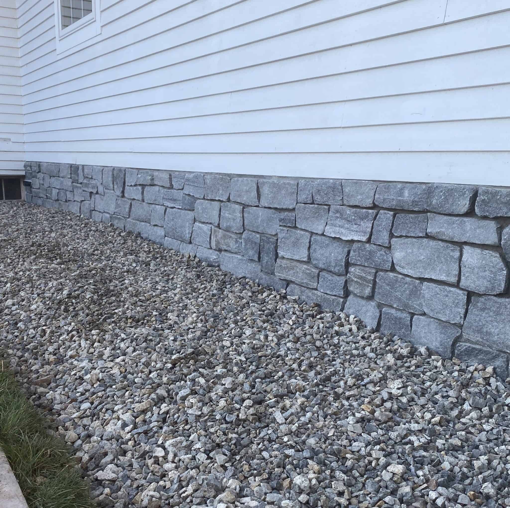 Add Natural Stone Veneer To A Barngarage Foundation Stoneyard® 6466