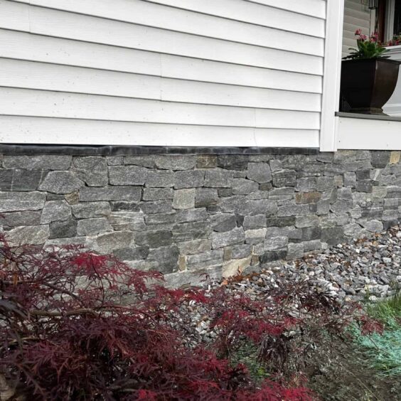 Stoneyard-Oyster-Bay-Ledge-by-Wes-Toms-Stonescaping-scaled Stoneyard-Oyster-Bay-Ledge-by-Wes-Toms-Stonescaping-scaled