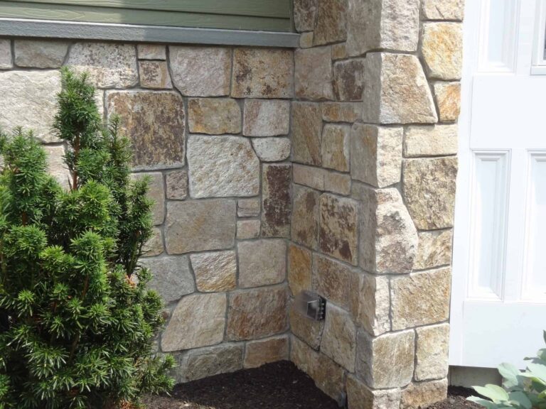 Colonial Tan Square & Rectangular natural thin stone veneer installed on a project