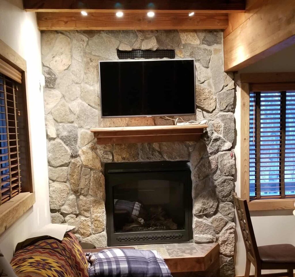 Boston Blend Mosaic Fireplace