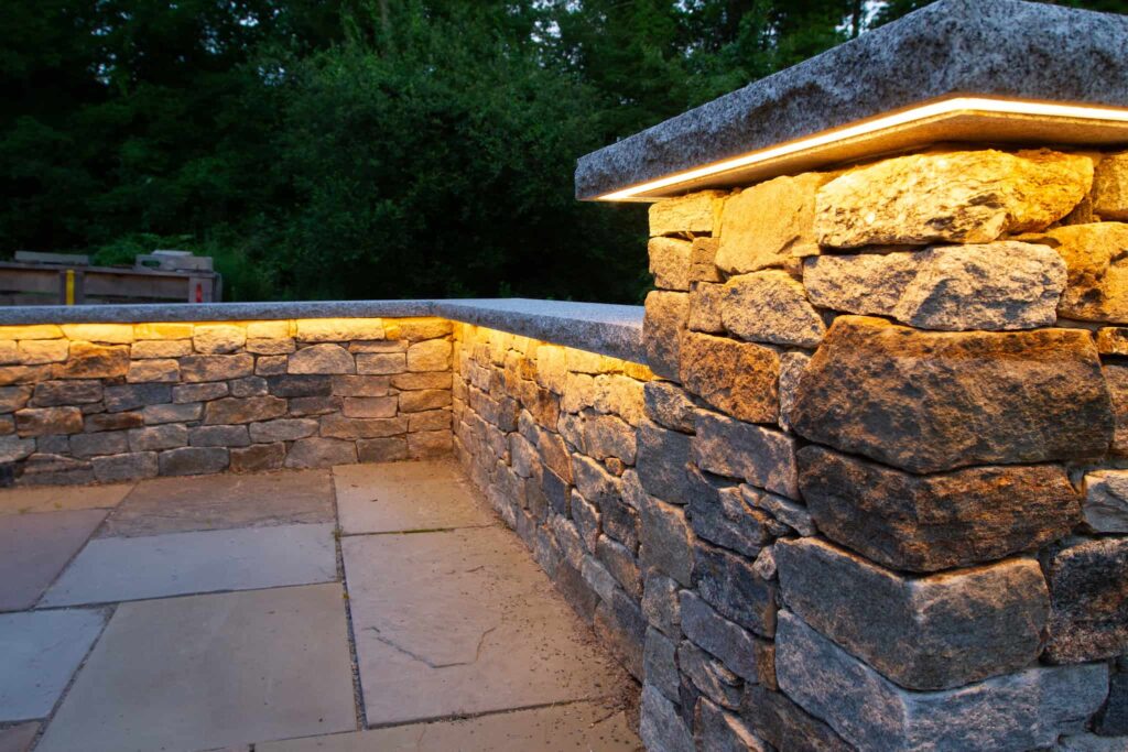 Stone Wall with Boston Blend Ledgestone