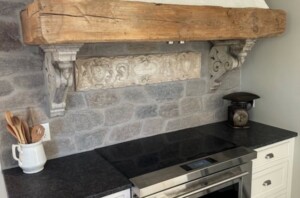 Kitchen by JS Masonry Boston Blend Ashlar