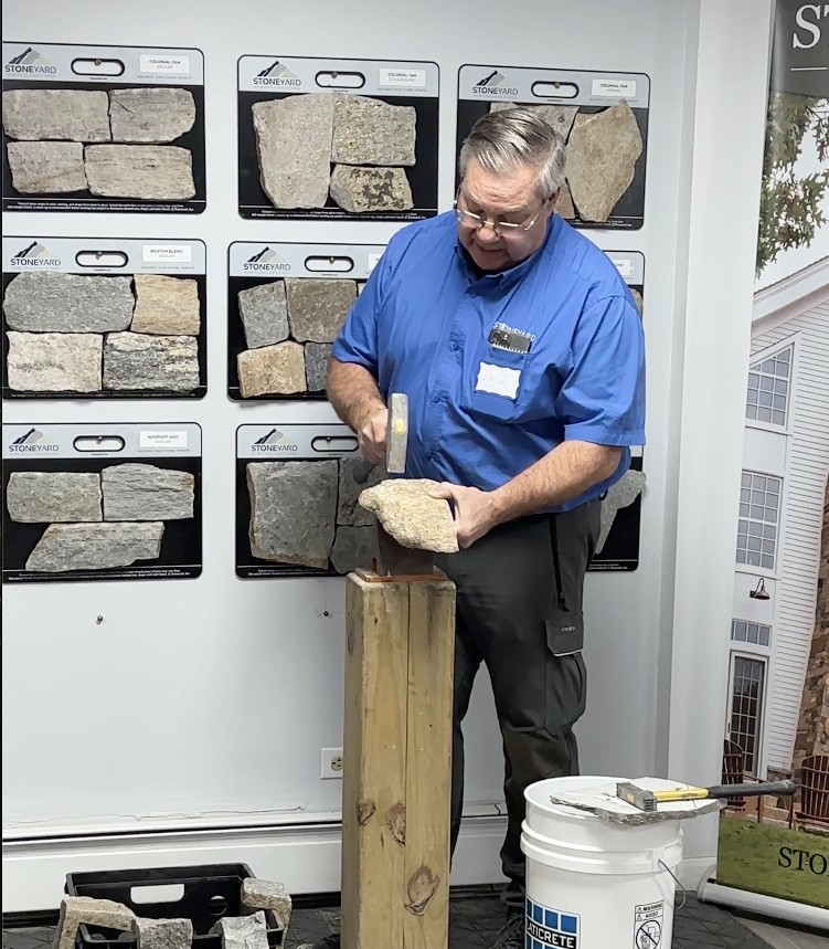 David Croteau teaches how to trim thin stone veneer at a Beginner Installer Class.