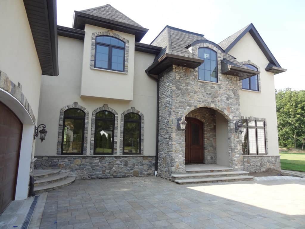 Exterior Stone Trim Around Windows - Stoneyard®